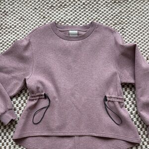 Varley sweatshirt. Purple.